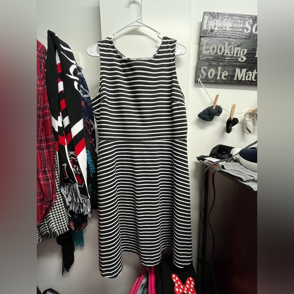 Black and white stripped dress